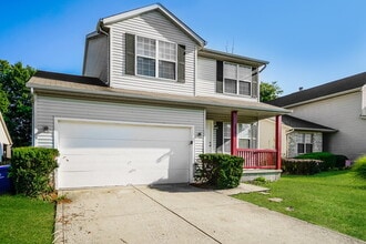 7950 Dolmen Dr in Blacklick, OH - Building Photo - Building Photo