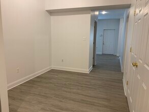 8309 Old Seven Locks Rd in Bethesda, MD - Building Photo - Building Photo