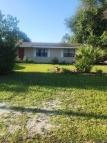 1608 Pine Ave in DeLand, FL - Building Photo