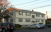 River Drive Apartments in Danvers, MA - Building Photo - Building Photo