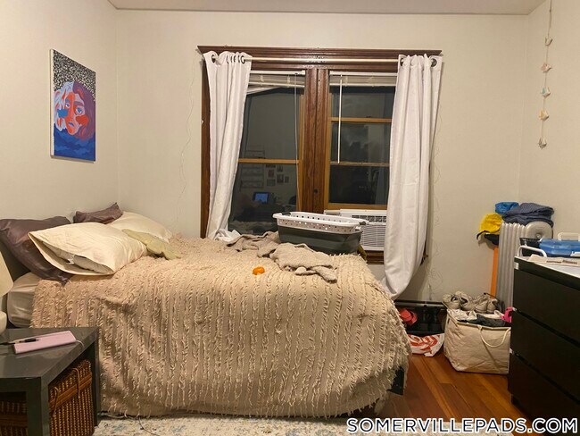 44 Sunset Rd in Somerville, MA - Foto de edificio - Building Photo