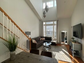 7 Granite Pl, Unit 413 in Gaithersburg, MD - Building Photo - Building Photo