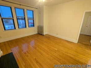 439 Cambridge St in Boston, MA - Building Photo - Building Photo
