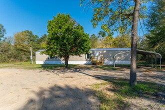 512 W Bach Dr in Defuniak Springs, FL - Building Photo - Building Photo