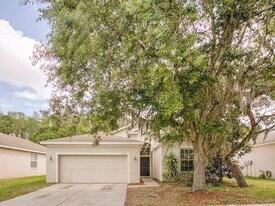 12933 Turnstone Ct in Hudson, FL - Building Photo