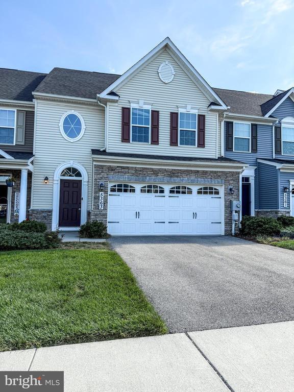 5363 Yellow Birch Wy