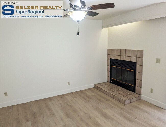 1598 Padula Dr in Willits, CA - Building Photo - Building Photo