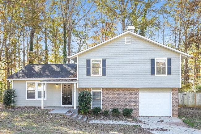 property at 4578 Old Lake Dr