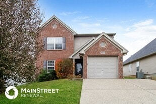 8904 Eli Dr in Louisville, KY - Building Photo