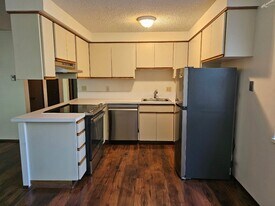 10708 Stone Ave N in Seattle, WA - Building Photo