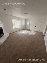 1101 S Woodland Ave in Independence, MO - Building Photo - Building Photo