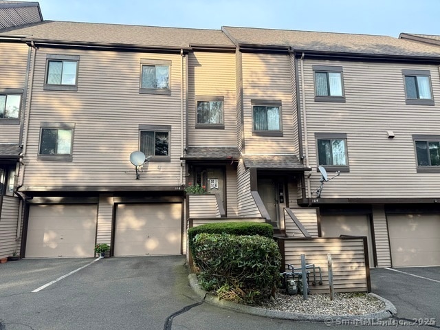 196 New Haven Ave