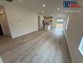 6041 Discovery Trl in Bauxite, AR - Building Photo - Building Photo