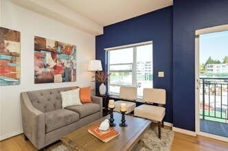 1026 NE 65th St in Seattle, WA - Building Photo - Building Photo