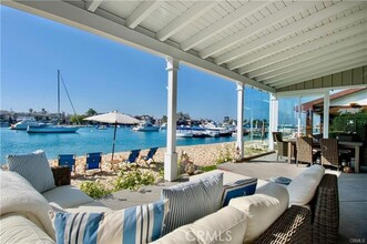 62 Beacon Bay in Newport Beach, CA - Building Photo - Building Photo