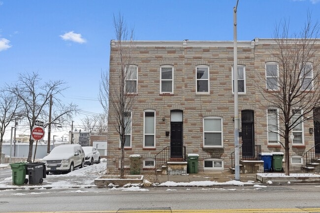 property at 209 N Patterson Park Ave