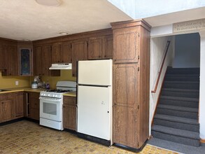 172 Pleasant St in Watertown, MA - Building Photo - Building Photo