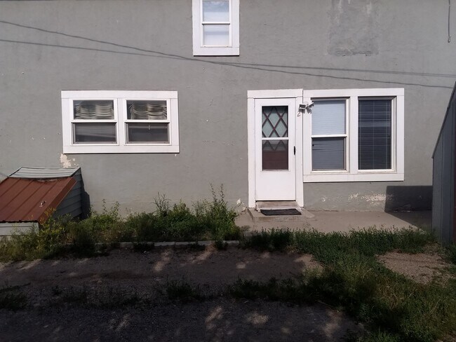 1050 Forestvale Rd in Helena, MT - Building Photo - Building Photo