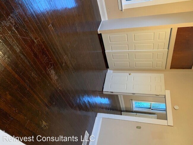 3707 Glenway Ave in Cincinnati, OH - Building Photo - Building Photo