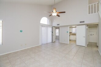 2282 W Park Ave in Chandler, AZ - Building Photo - Building Photo