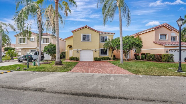 property at 1044 SE 6th Ct