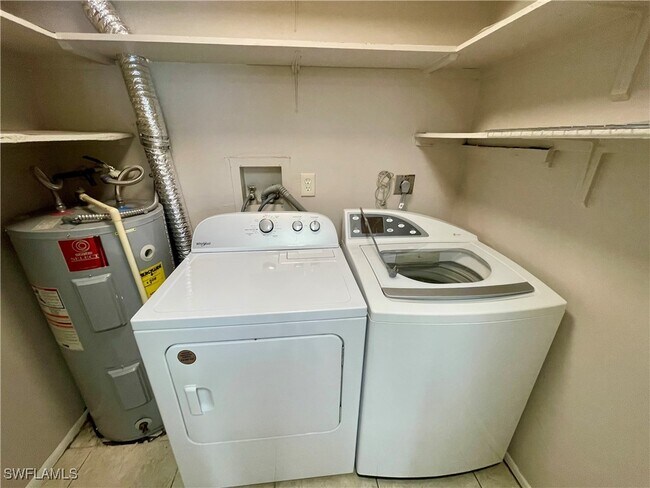 3503 Brink Cir in Bonita Springs, FL - Building Photo - Building Photo