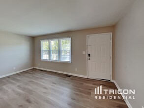 3004 Slippery Elm Dr in Raleigh, NC - Building Photo - Building Photo