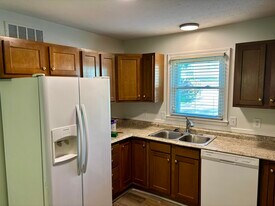 655 Graviss Ct in Lexington, KY - Building Photo