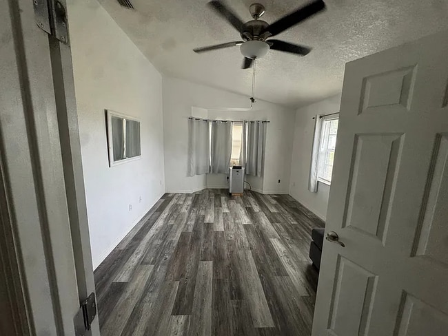 25426 Panache Ln in Punta Gorda, FL - Building Photo - Building Photo