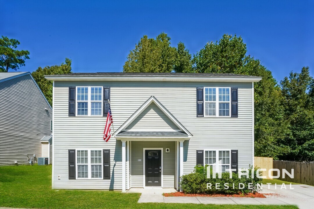 5513 Landreaux Dr in Raleigh, NC - Building Photo