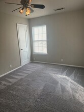 1409 College St in Arlington, TX - Building Photo - Building Photo