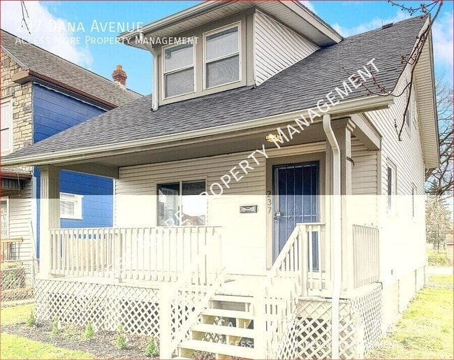 237 Dana Ave in Columbus, OH - Foto de edificio - Building Photo