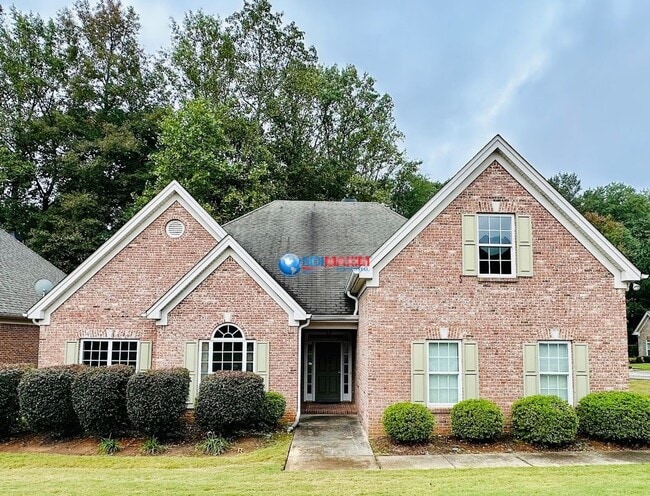 property at 718 Retreat Dr
