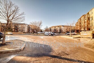 11445 Ellerslie Rd SW in Edmonton, AB - Building Photo - Building Photo