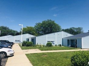 Parkview Dwellings in Paxton, IL - Foto de edificio - Building Photo