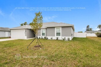 440 SE Asbury Ln in Port St. Lucie, FL - Building Photo - Building Photo