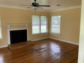 108 W Park Row Dr in Arlington, TX - Building Photo - Building Photo