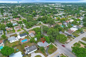 6401 Grant St in Hollywood, FL - Building Photo - Building Photo