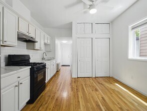 14 Rock St in Jersey City, NJ - Building Photo - Building Photo