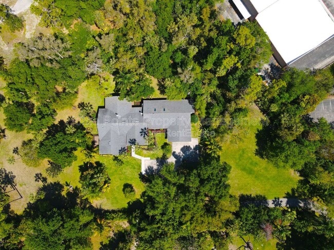 6840 Hendry Creek Dr in Ft. Myers, FL - Building Photo - Building Photo