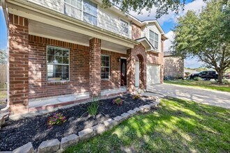 158 Bristol Bend Ln in Dickinson, TX - Building Photo - Building Photo