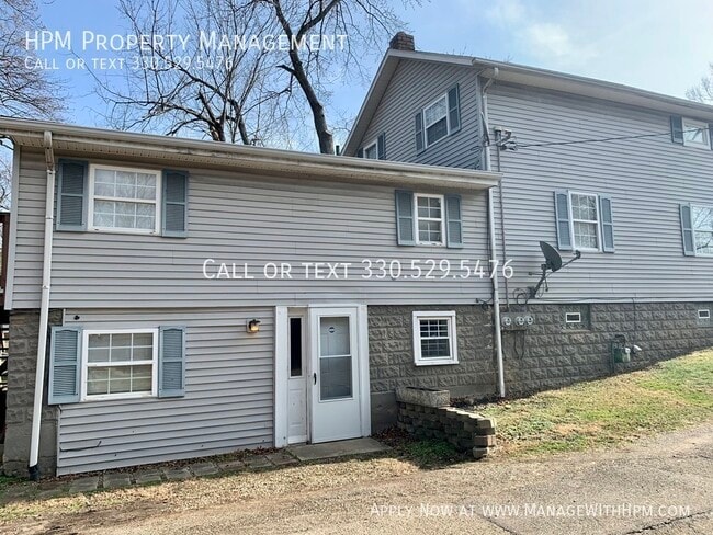 property at 1835 Hillcrest Rd NW