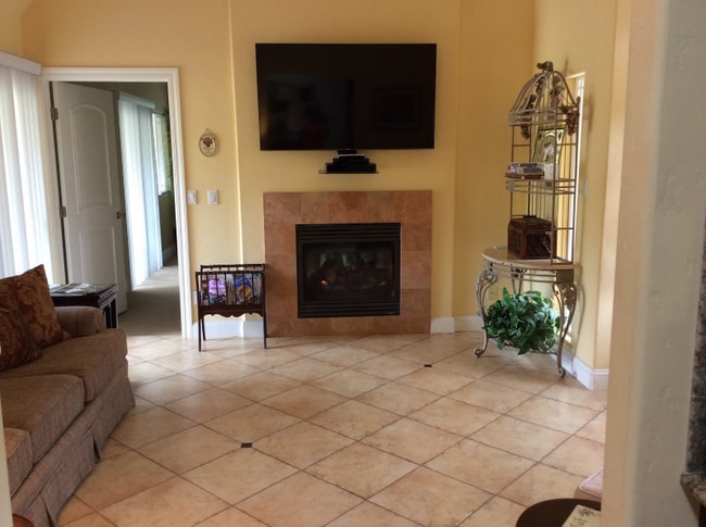 3093 Old Lawley Toll Rd in Calistoga, CA - Foto de edificio - Building Photo