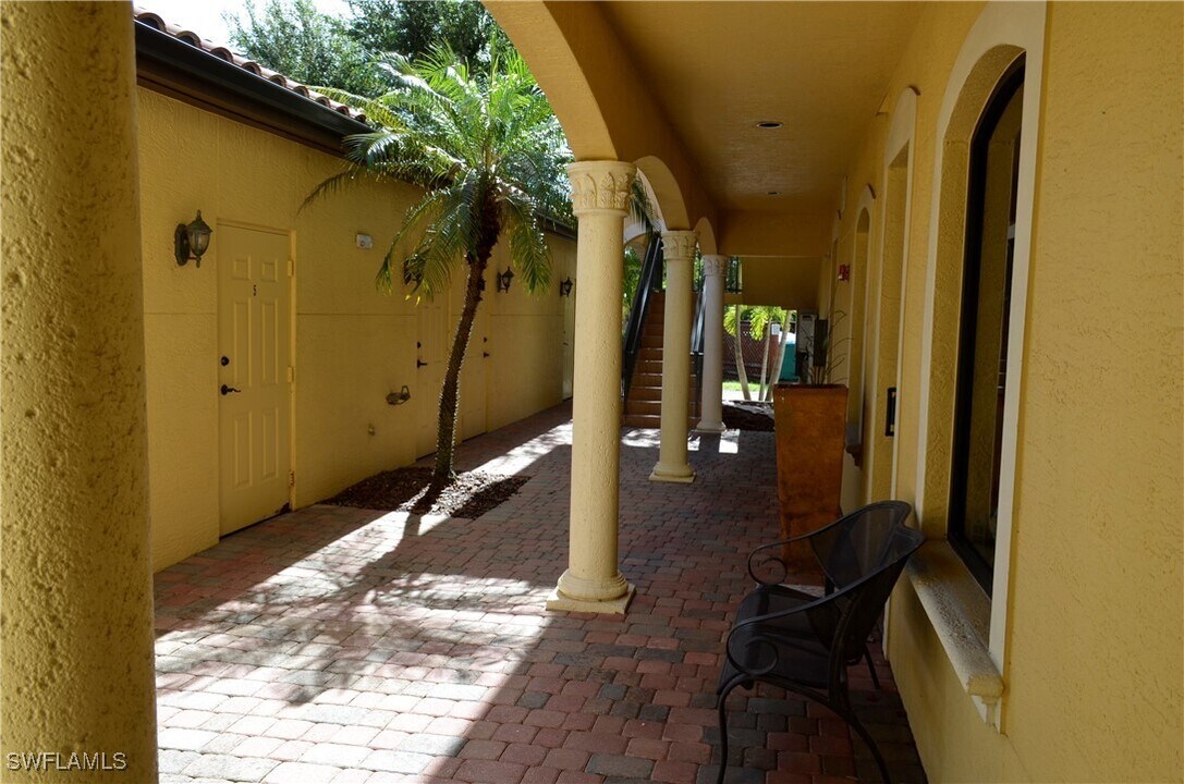 1625 SE 46th St in Cape Coral, FL - Building Photo