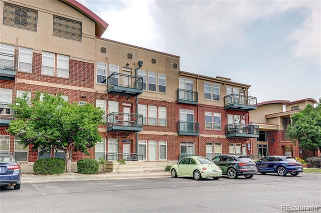 10184 Park Meadows Dr in Lone Tree, CO - Building Photo - Building Photo