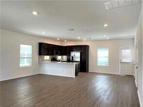1513 Weatherford Ln in Leander, TX - Building Photo - Building Photo