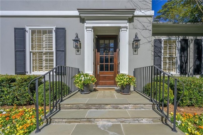 4314 Davidson Ave NE in Atlanta, GA - Foto de edificio - Building Photo