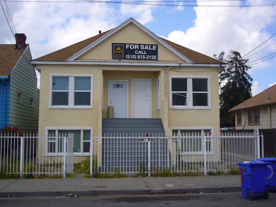 137-139 4th St in Richmond, CA - Building Photo