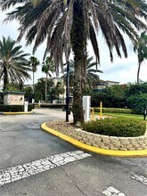 3051 Greystone Loop in Kissimmee, FL - Foto de edificio - Building Photo