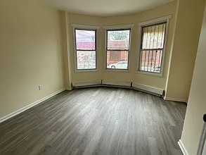 339 16th Ave in Irvington, NJ - Foto de edificio - Building Photo